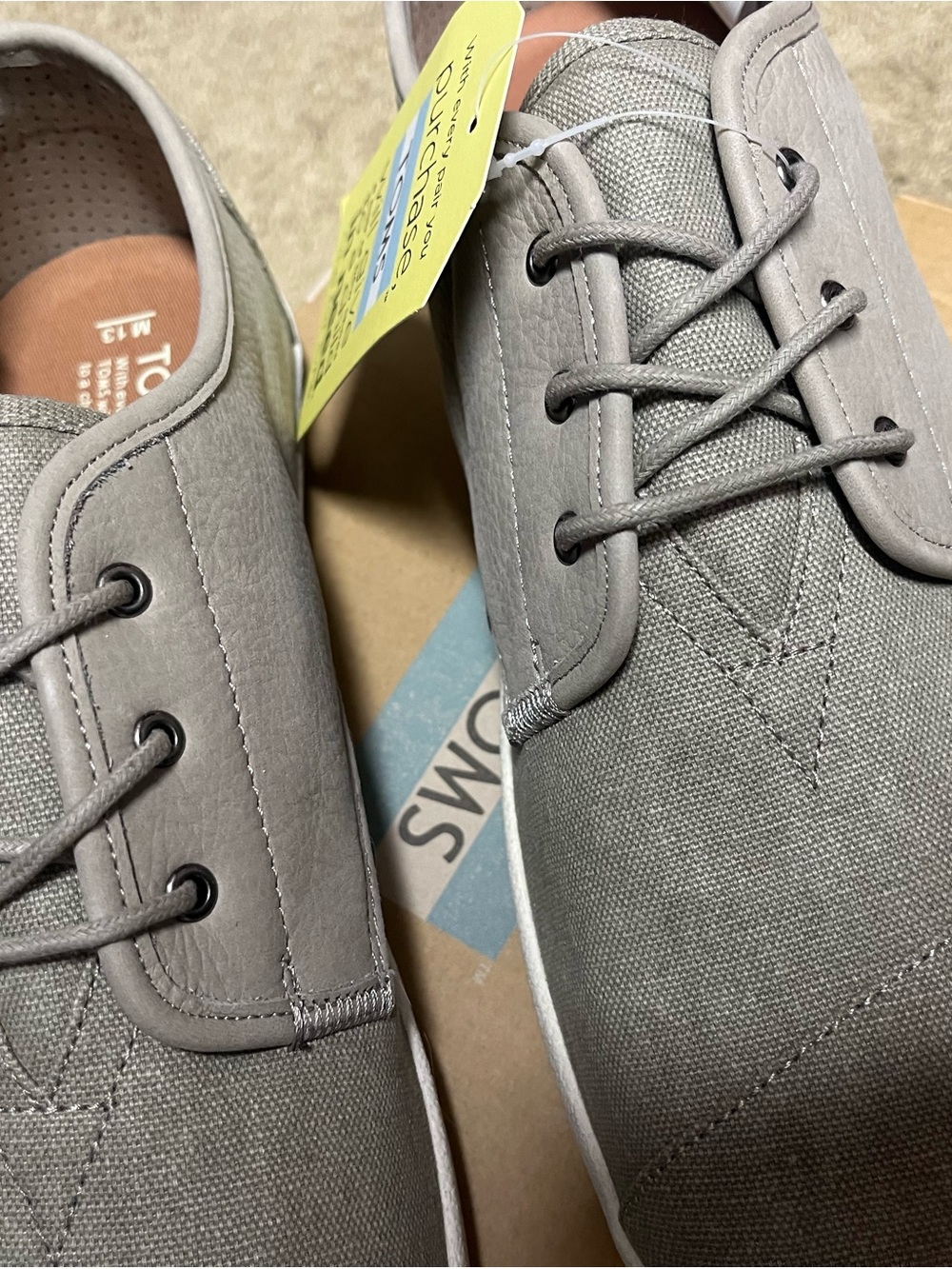 TOMS Men’s Lace-Up Slip-On Shoes in Light Gray - Picture 5 of 11